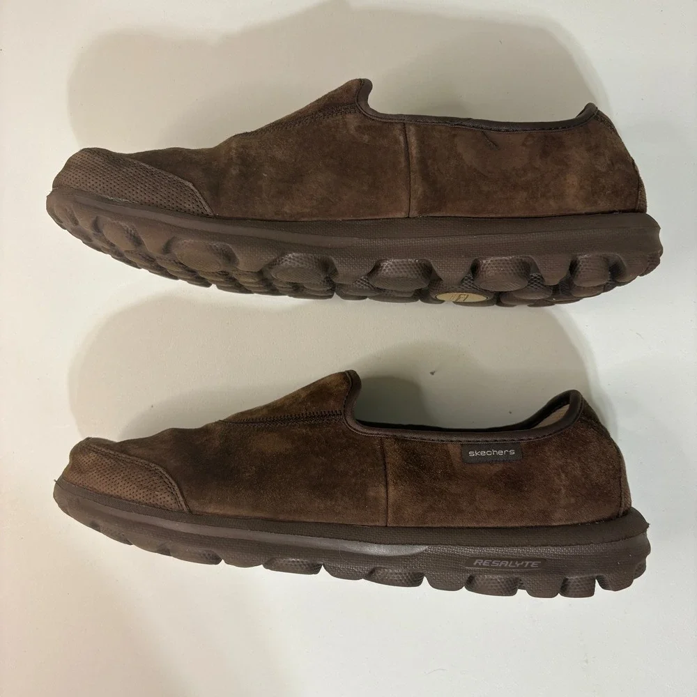 Skechers GOwalk 13766 Womens Slip On Loafers Walking Shoes Size 11 Brown Comfort